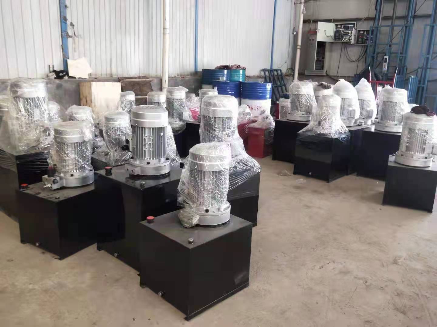 導(dǎo)軌式升降貨梯家用小型貨梯車間倉庫貨物提升機簡易鏈條式升降貨梯(圖14) d7b6beebabe4e4cd7b767fdff6e6492.jpg